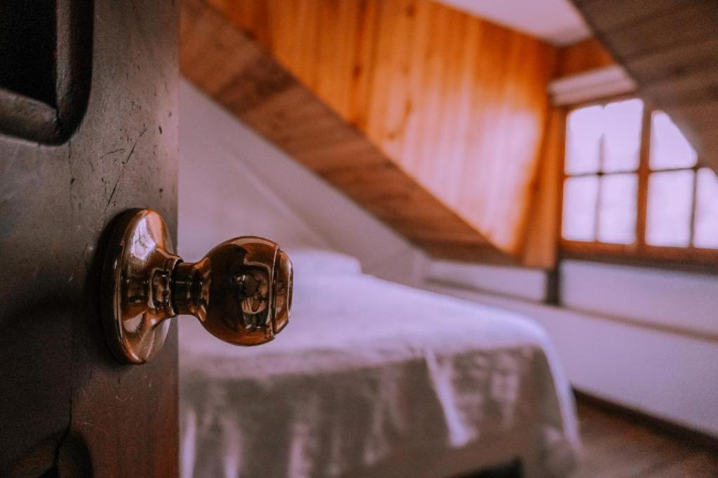 Casa Del Arupo Hostel Кито Екстериор снимка
