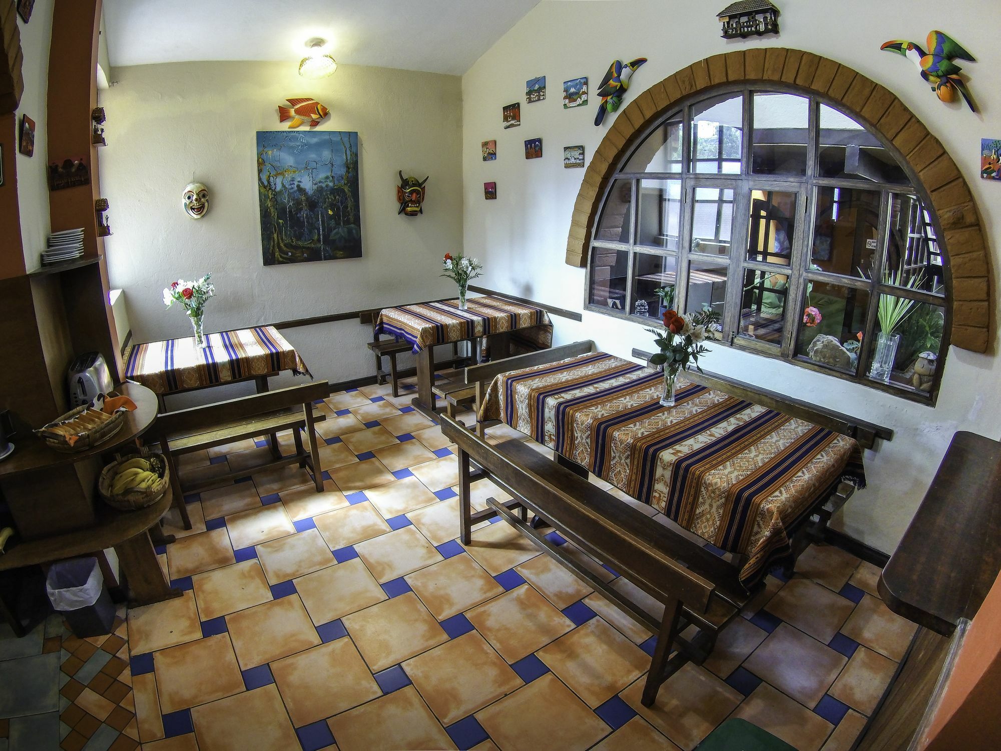 Casa Del Arupo Hostel Кито Екстериор снимка